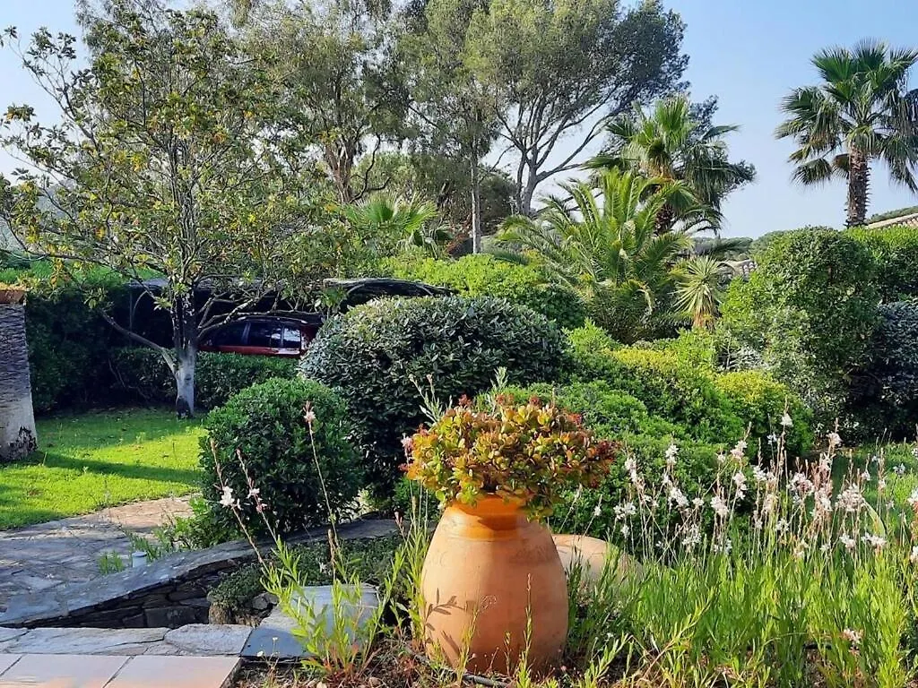 Villa In La Croix Valmer With Wifi